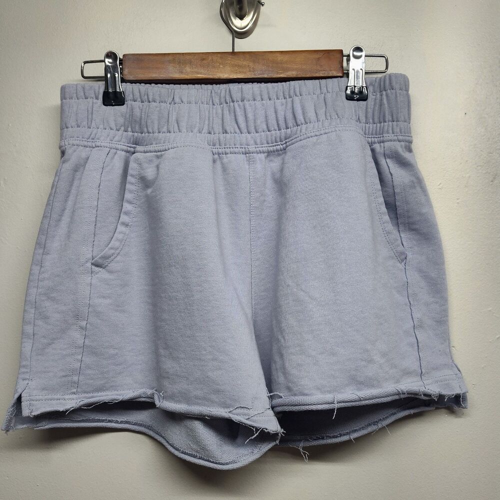 Liv Outdoor Shorts Women Size M Purple Elastic Waist Raw Hem Athleisure Casual